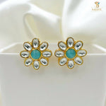 Load image into Gallery viewer, Floral Kundan Studs Earrings 1231300